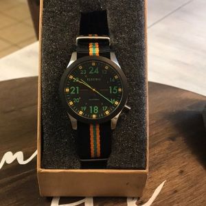 Electric California Watch